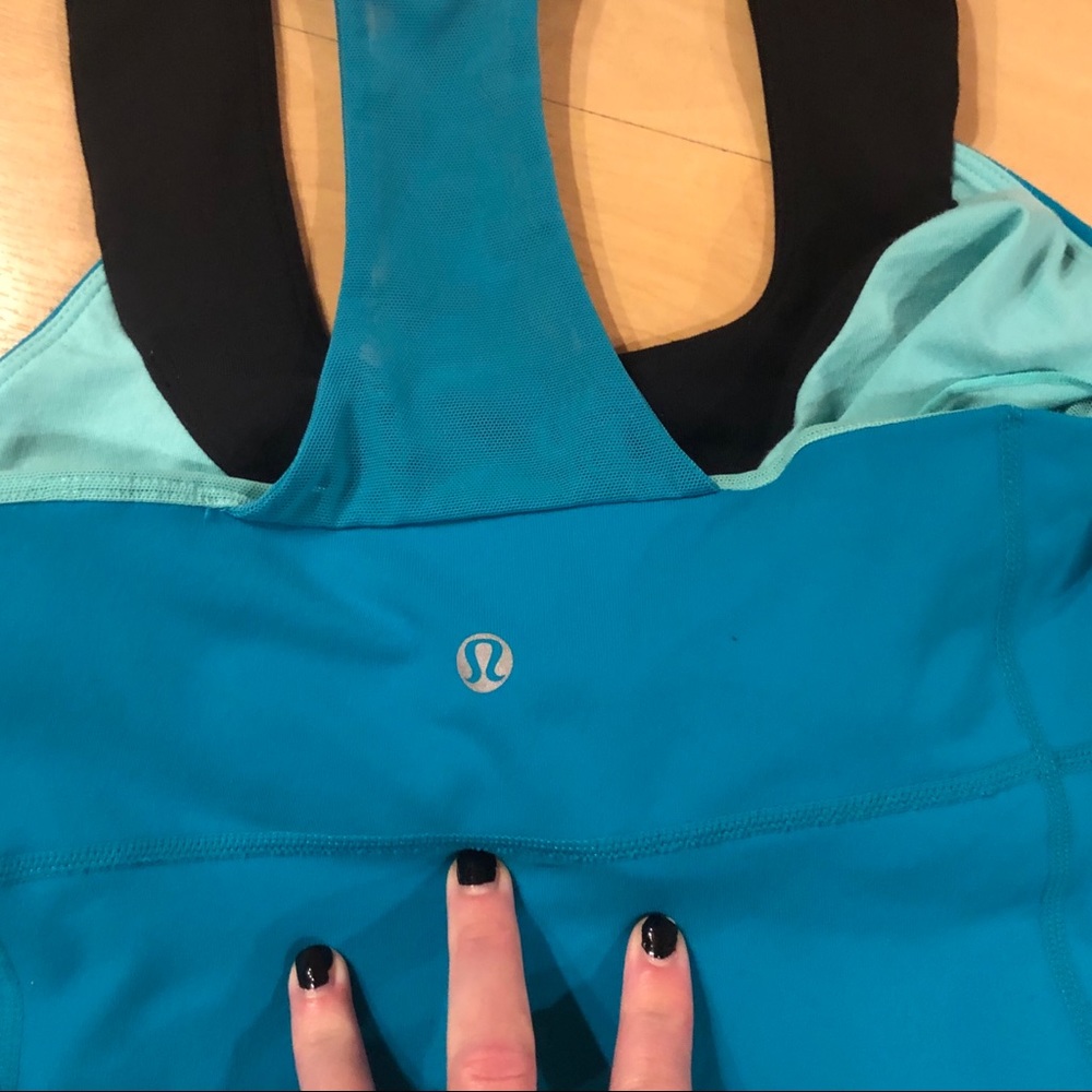 Lululemon Racerback Tank - size 2 - Picture 2 of 2